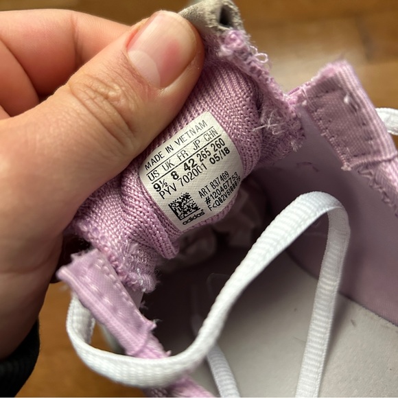Women’s Purple Adidas Boost Shoes - Picture 9 of 9